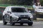 Mitsubishi Outlander PHEV 2015 года (UK)